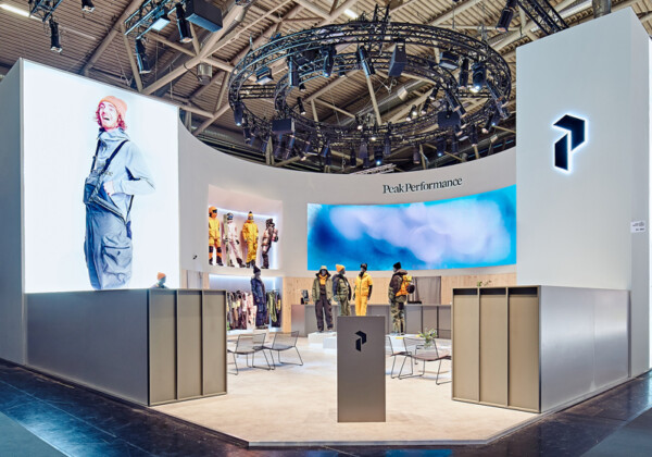 Messestand Peak Performance - Messestände vom Messebauer bee Frankfurt