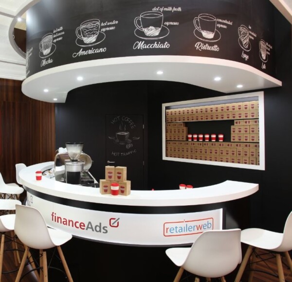 Messebau Köln - Messestand financeAds - Messebauer bee GmbH Deutschland