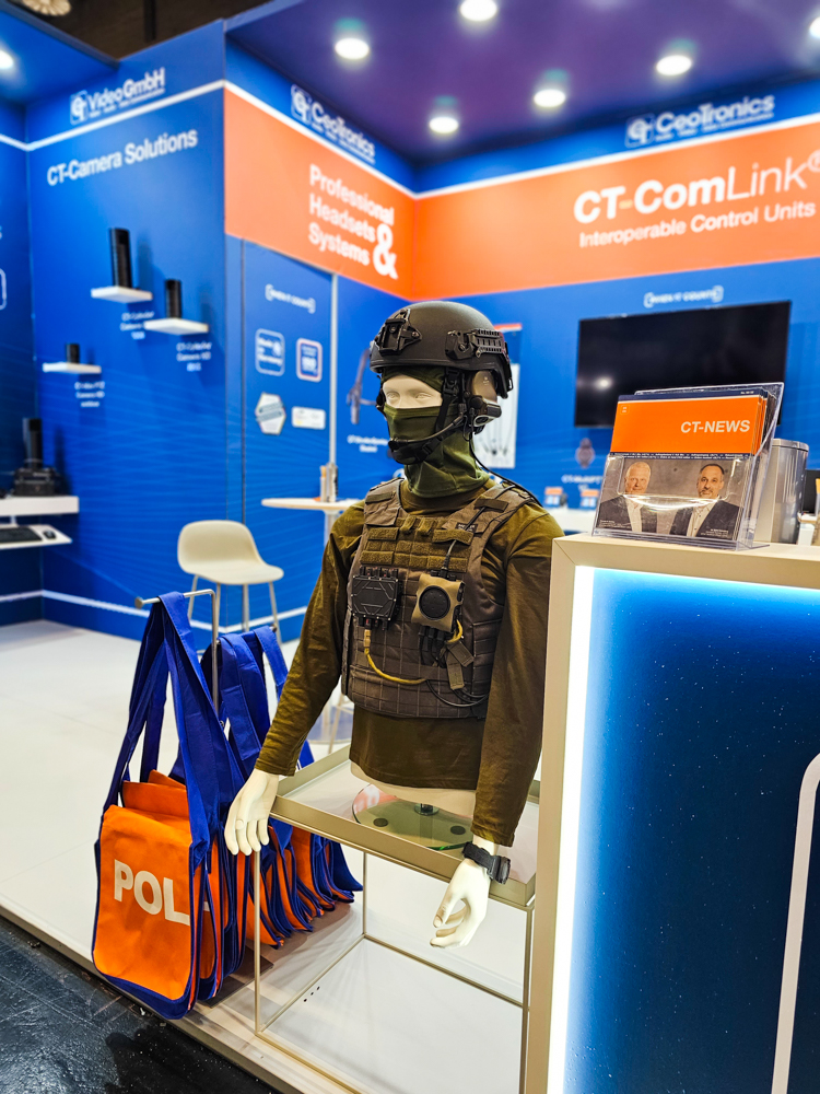 Messestand Von CeoTronics AG Auf Der Enforce Tac | Bee