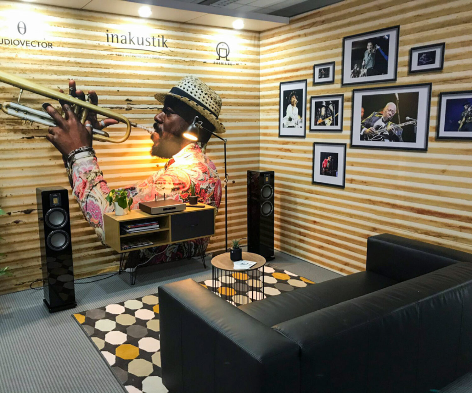 Showroom von in-akustik auf der HIGH END in München 7