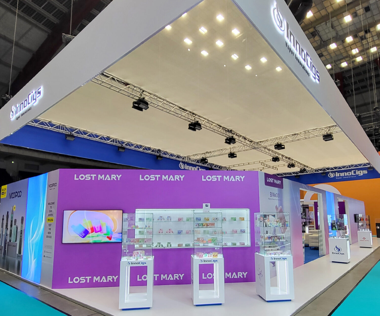 Messebauer bee GmbH - Messe Intertabac - Messestand InnoCigs 01