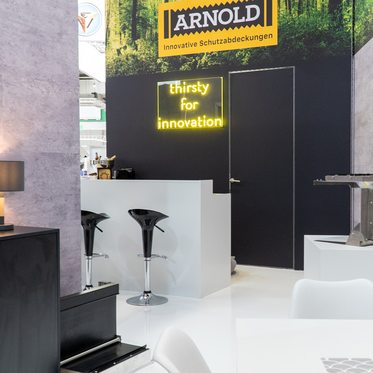 Messebauer bee GmbH - Messe EMO - Messestand Arno Arnold 07