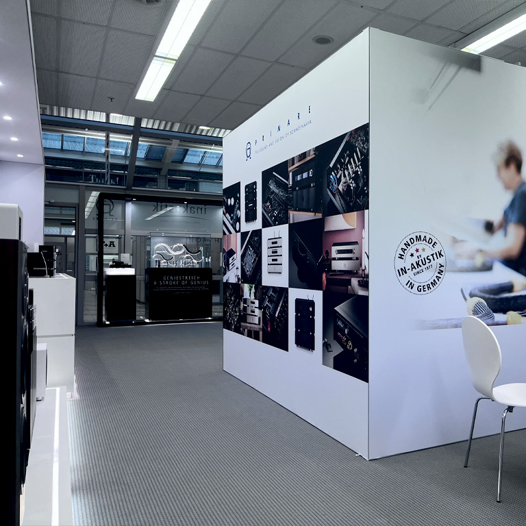 Messebauer bee GmbH - Messe HIGH END - Kunde in-akustik 11