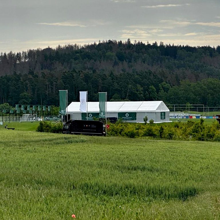 Messebauer bee GmbH - UEFA Trainingslager - Nationalmannschaft England 02