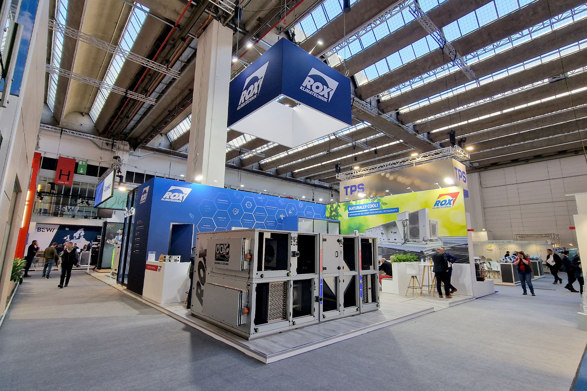 Messestand als Markenerlebnis: ROX Klimatechnik 2025 | bee