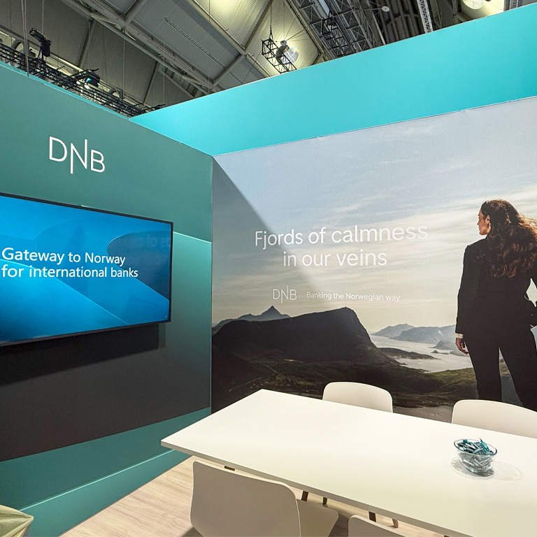 bee Messebau Frankfurt - Messe Sibos - Messestand DNB 04